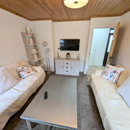 Majestic Cavan Burren, 4 Bedroom, Dream Holiday Home Cornagee Exterior photo
