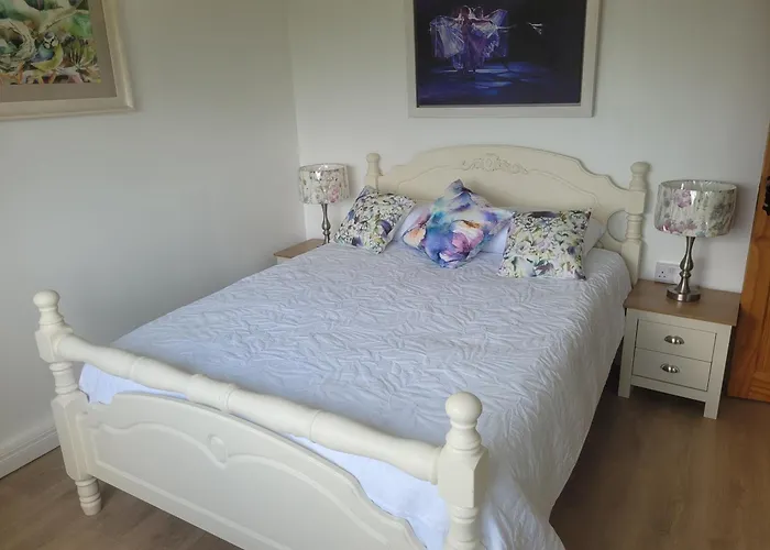 Majestic Cavan Burren, 4 Bedroom, Dream Holiday Home